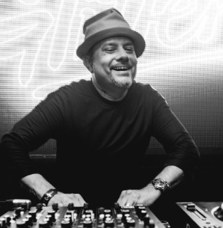 Louie Vega